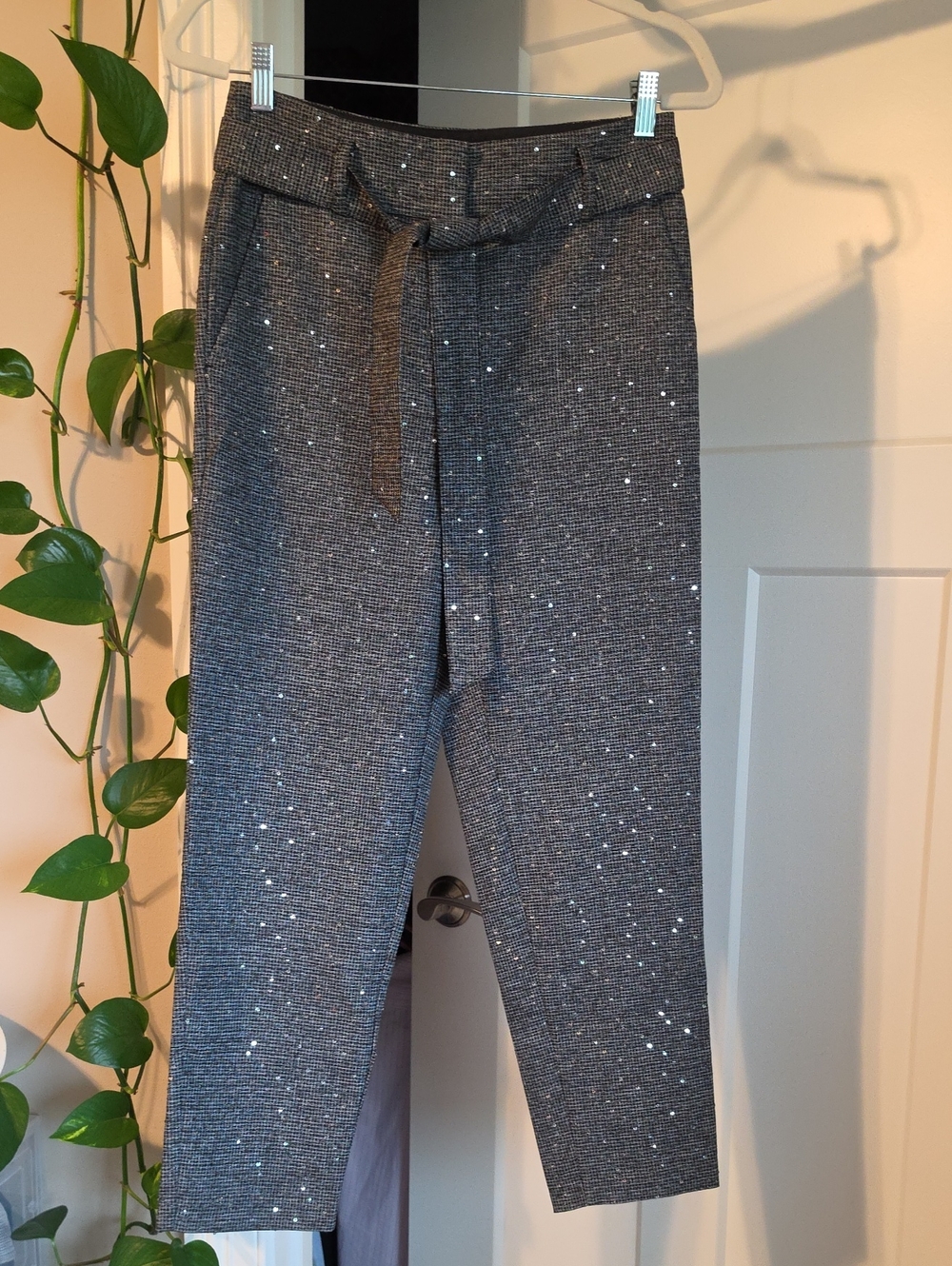 🆕️LOFT Charcoal Sparkle Tie-Waist Straight Leg Pants